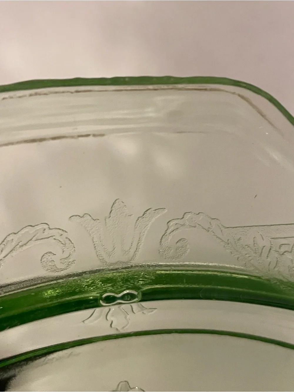 Vintage Anchor Hocking Uranium Glass Serving Plate Cake Plate Princess Pattern